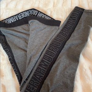 Underarmour gray leggings